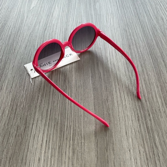 NWT Janie and Jack Round Frame Sunglasses Pink 4 and Up - Picture 2 of 6